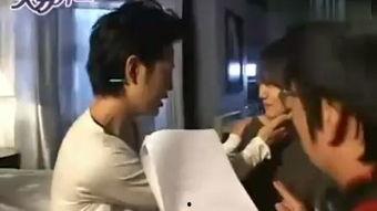 床上亲嘴视频,揭秘床上亲嘴视频背后的故事