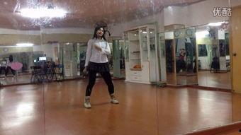 鸟叔绅士舞蹈视频,潮流舞步引领潮流，魅力四射的舞蹈盛宴