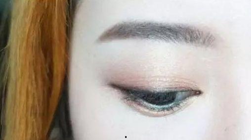 眼妆教程视频初学者,基础眼妆教程视频解析