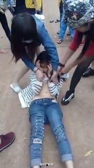女生打架扒衣服视频,女生打架扒衣事件引发社会关注