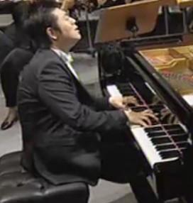 郎朗弹钢琴的视频,郎朗钢琴演奏风采再现